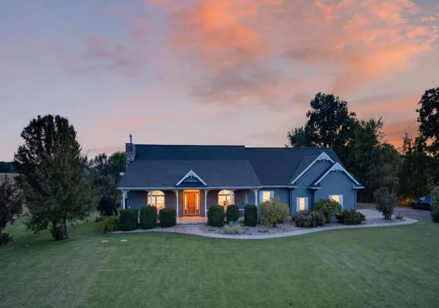 Photo 2 of Single family home for sale at 17485 Raymond Rd, Addison, MI 49220 | MLS# 55026053138 | Listing updated on 2026-10-10