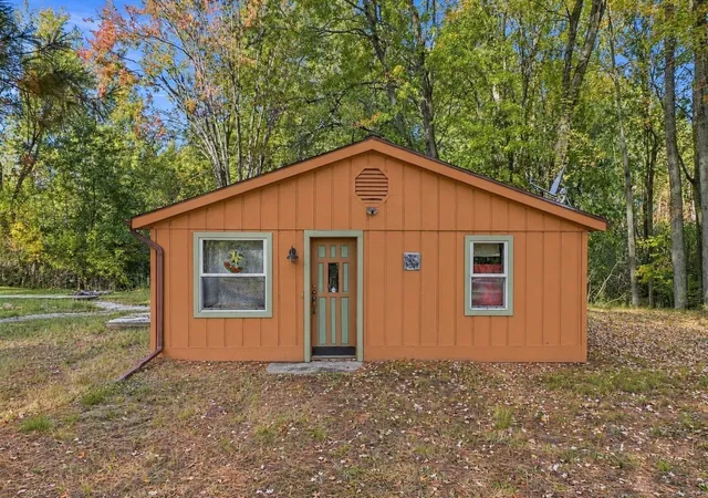 Photo 2 of Single family home for sale at 4201 10th Avenue, Sears, MI 49679 | MLS# 78080074274 | Listing updated on 2026-10-09