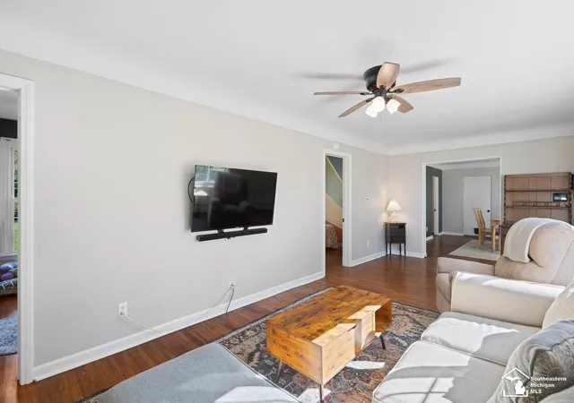 Photo 3 of Single family home for sale at 12291 Thompson Hwy, Blissfield, MI 49228 | MLS# 57050223972 | Listing updated on 2026-10-19