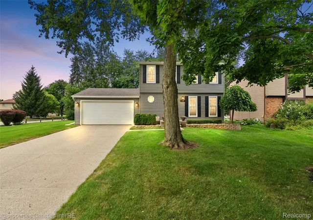 Photo 1 of Single family home for sale at 1696 Dancer Dr, Rochester Hills, MI 48307 | MLS# 20261080825 | Listing updated on 2026-10-13