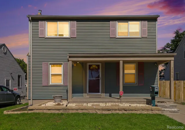 Photo 2 of Single family home for sale at 12960 Walnut St, Southgate, MI 48195 | MLS# 20261080837 | Listing updated on 2026-10-13