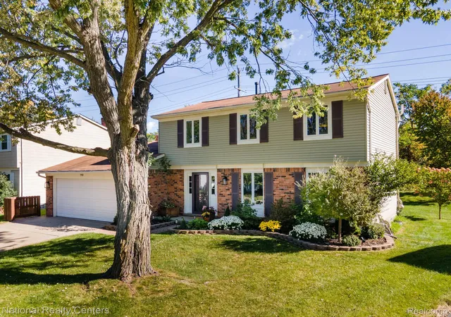 Photo 1 of Sale Pending at 793 Dressler Ln, Rochester Hills, MI 48307 | MLS# 20261080841 | Listing updated on 2026-10-12