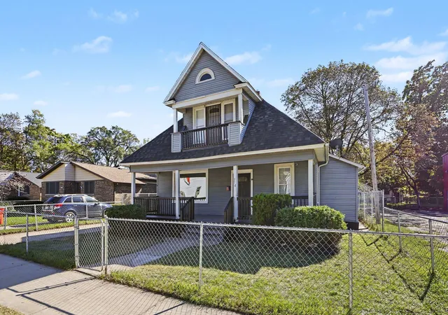 Photo 3 of Single family home for sale at 778 Highland Ave, Benton Harbor, MI 49022 | MLS# 69026053160 | Listing updated on 2026-10-12