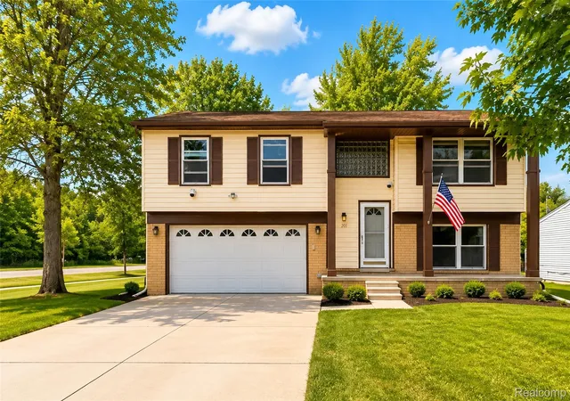 Photo 1 of Single family home for sale at 201 Charterhouse Dr, Canton, MI 48188 | MLS# 20261080870 | Listing updated on 2026-10-08