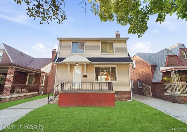 Photo 3 of Single family home for sale at 7047 Barrie St, Dearborn, MI 48126 | MLS# 20261080871 | Listing updated on 2026-10-09