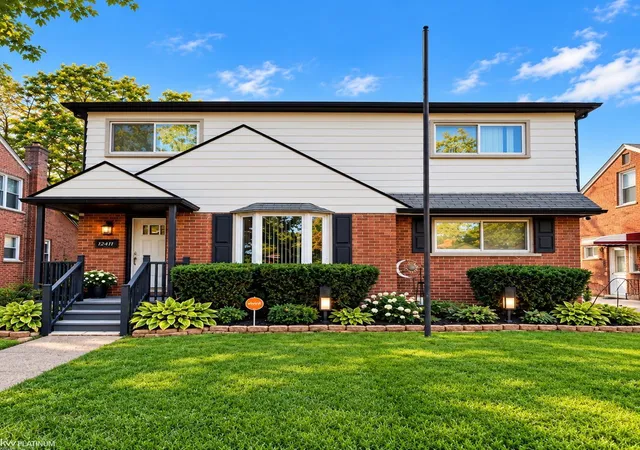 Photo 1 of Single family home for sale at 17311 Olympia St, Redford, MI 48240 | MLS# 58050223989 | Listing updated on 2026-10-09