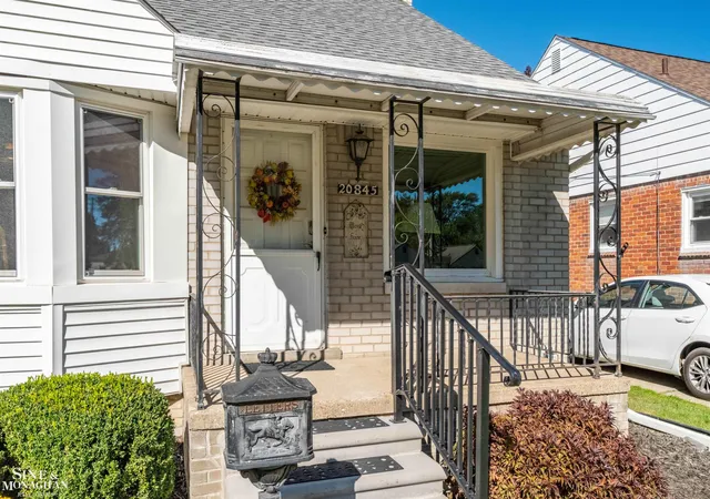 Photo 3 of Single family home for sale at 20845 Sunnydale St, Saint Clair Shores, MI 48081 | MLS# 58050223996 | Listing updated on 2026-10-06
