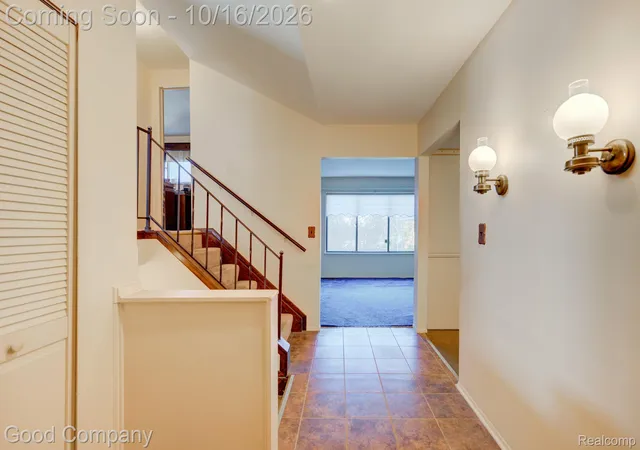 Photo 3 of Single family home for sale at 4951 Surrey Dr, Sterling Heights, MI 48310 | MLS# 20261080903 | Listing updated on 2026-10-19