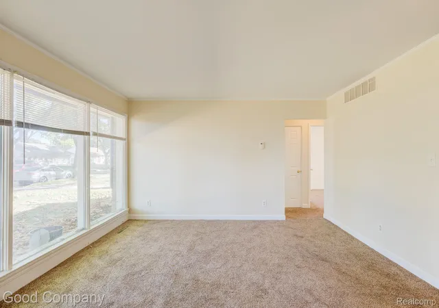 Photo 3 of Single family home for sale at 10211 Troy St, Oak Park, MI 48237 | MLS# 20261080908 | Listing updated on 2026-10-10
