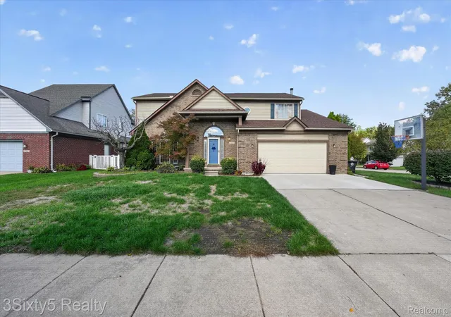 Photo 3 of Single family home for sale at 27832 Meadowbrooke Ave, Livonia, MI 48154 | MLS# 20261080953 | Listing updated on 2026-10-11