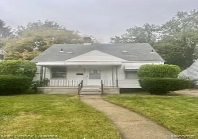 Photo 1 of Single family home for sale at 22145 Gascony Ave, Eastpointe, MI 48021 | MLS# 20261080962 | Listing updated on 2026-10-10