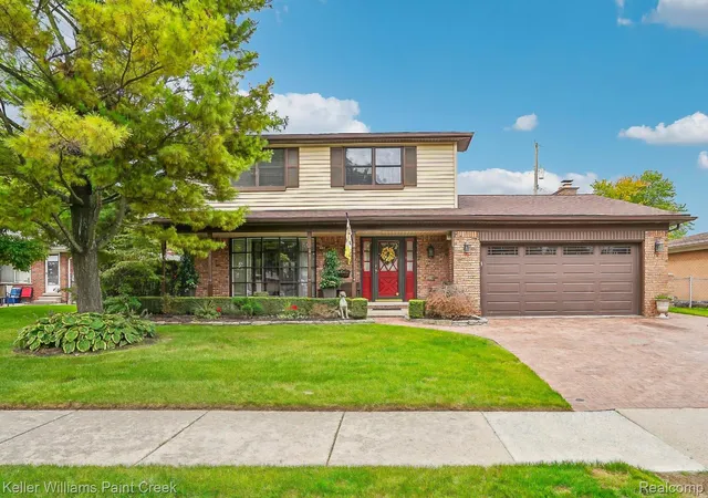 Photo 1 of Single family home for sale at 31225 Gay St, Roseville, MI 48066 | MLS# 20261080965 | Listing updated on 2026-10-09