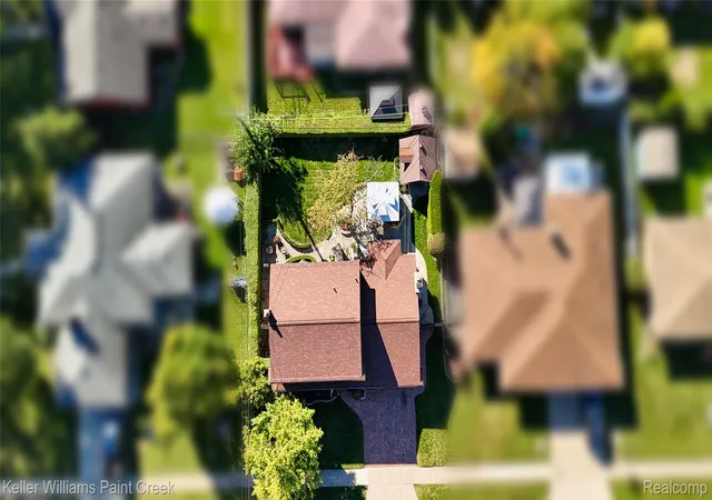 Photo 2 of Single family home for sale at 31225 Gay St, Roseville, MI 48066 | MLS# 20261080965 | Listing updated on 2026-10-09