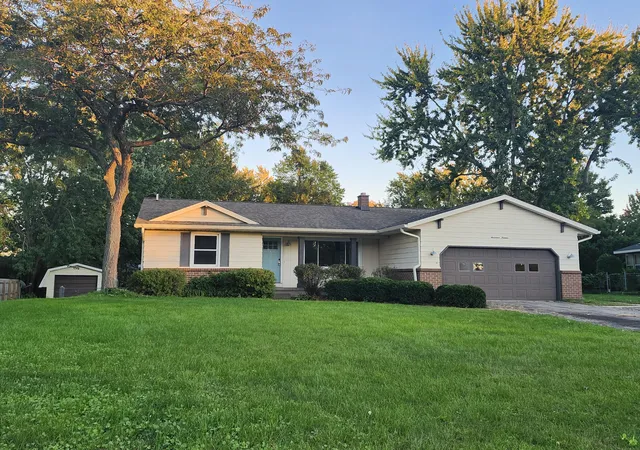 Photo 1 of Sale Pending at 1714 Honeybrook Dr, Jenison, MI 49428 | MLS# 65026053207 | Listing updated on 2026-10-13