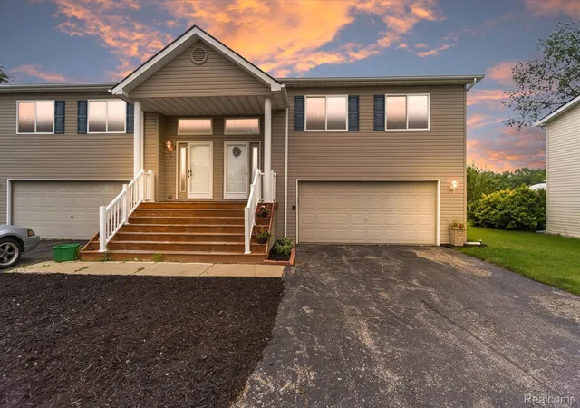Photo 1 of Condo for sale at 1116 Lakeview Cir, Grand Blanc, MI 48439 | MLS# 20261080970 | Listing updated on 2026-10-08