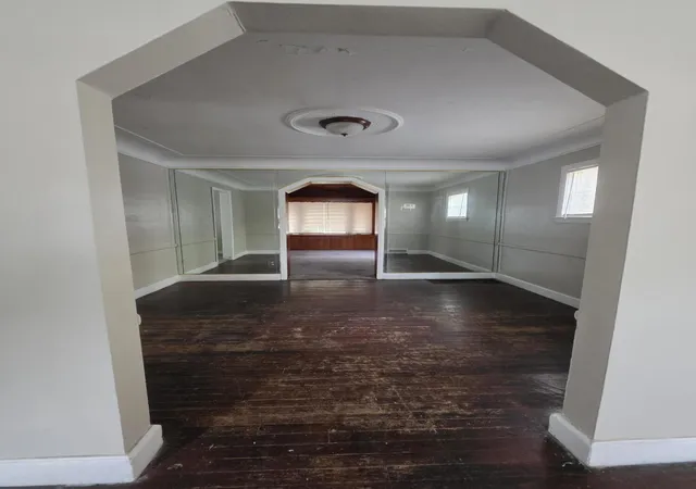 Photo 3 of Single family home for sale at 16177 Tracey St, Detroit, MI 48235 | MLS# 81026053210 | Listing updated on 2026-10-08
