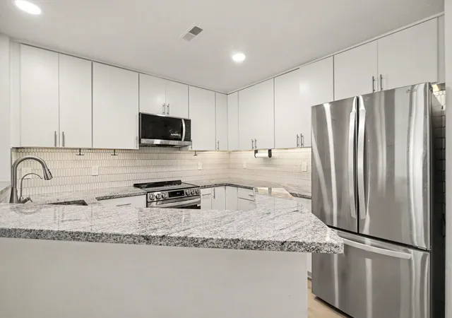 Photo 3 of Condo for sale at 1353 Millbrook Trl, Ann Arbor, MI 48108 | MLS# 81026053217 | Listing updated on 2026-10-11