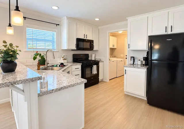 Photo 3 of Single family home for sale at 18 Pilgrim Ct, Erie, MI 48133 | MLS# 20261080983 | Listing updated on 2026-10-08
