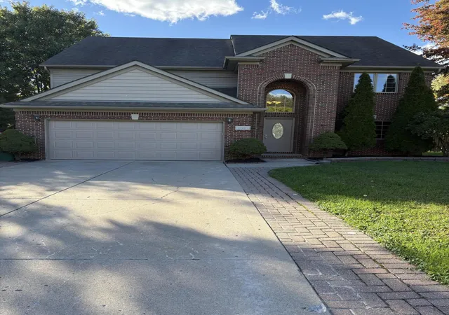 Photo 1 of Single family home for sale at 39283 Willowmere St, Harrison Township, MI 48045 | MLS# 81026053218 | Listing updated on 2026-10-08