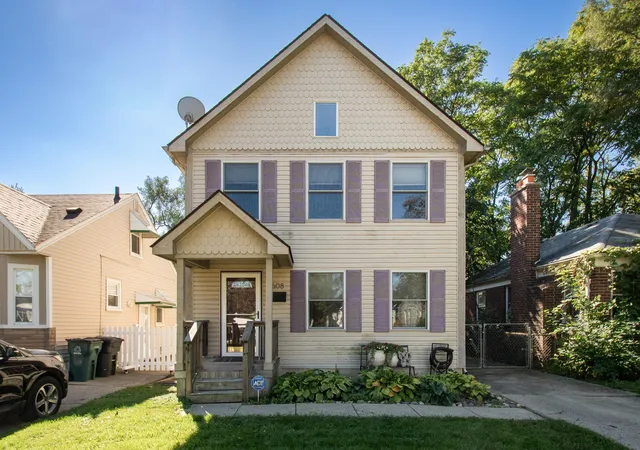 Photo 1 of Single family home for sale at 608 Silman St, Ferndale, MI 48220 | MLS# 81026053232 | Listing updated on 2026-10-14
