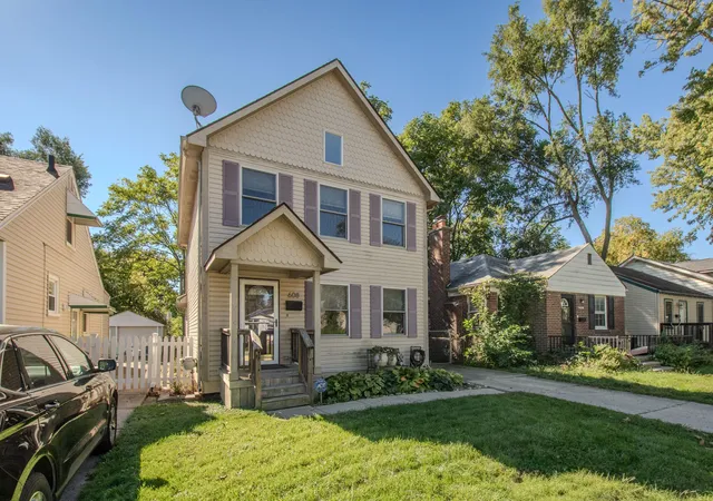 Photo 2 of Single family home for sale at 608 Silman St, Ferndale, MI 48220 | MLS# 81026053232 | Listing updated on 2026-10-14