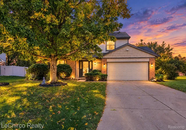 Photo 1 of Single family home for sale at 3683 Fernleigh Dr, Troy, MI 48083 | MLS# 20261081036 | Listing updated on 2026-10-20