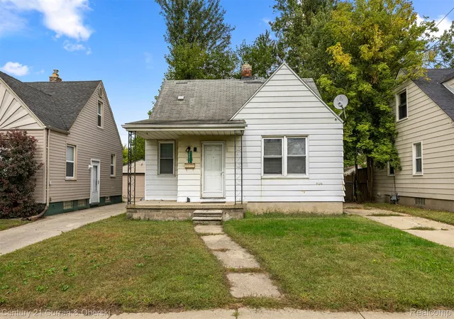 Photo 2 of Single family home for sale at 26016 Pennie St, Dearborn Heights, MI 48125 | MLS# 20261081059 | Listing updated on 2026-10-16