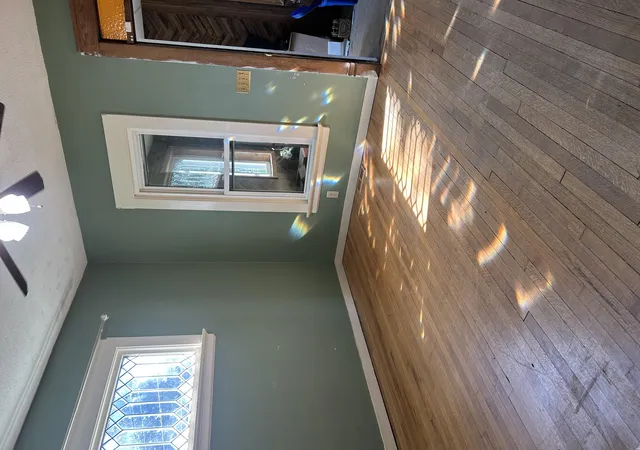 Photo 2 of Single family home for sale at 115 S Mckenzie St, Adrian, MI 49221 | MLS# 81026053262 | Listing updated on 2026-10-14