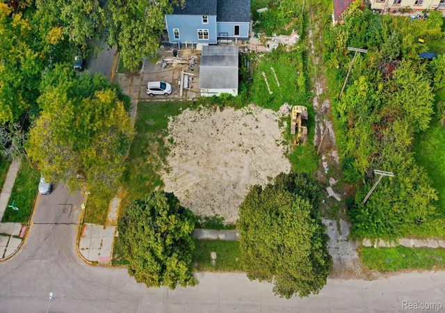 Land for sale at 5200 Hecla St, Detroit, MI 48208 | MLS# 20261081093