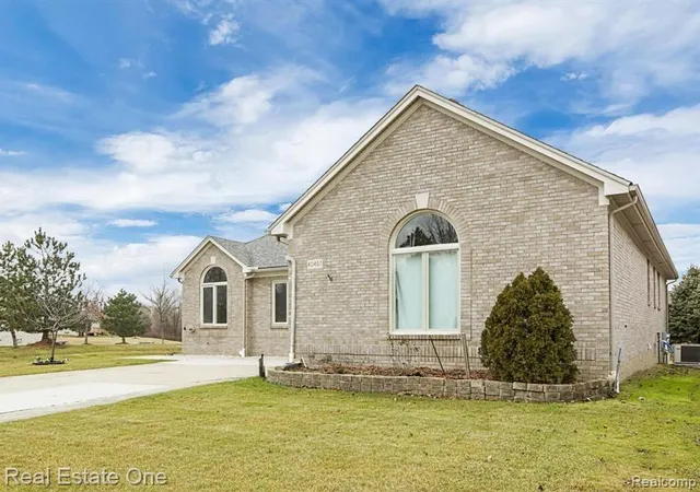 Photo 2 of Single family home for sale at 40497 Riverbend Dr, Sterling Heights, MI 48310 | MLS# 20261081098 | Listing updated on 2026-10-09