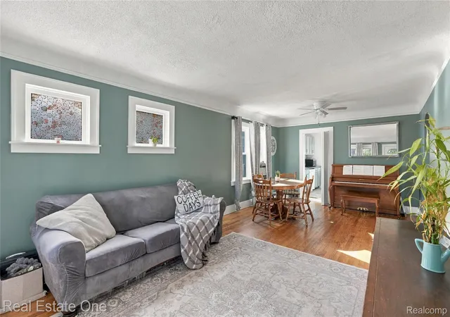Photo 3 of Single family home for sale at 2732 Stephens St, Dearborn, MI 48124 | MLS# 20261081105 | Listing updated on 2026-10-10