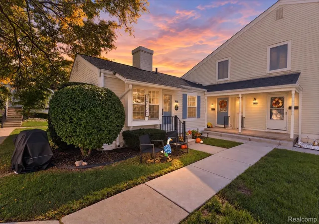 Condo for sale at 21248 E Glen Hvn Cir, Northville, MI 48167 | MLS# 20261081112