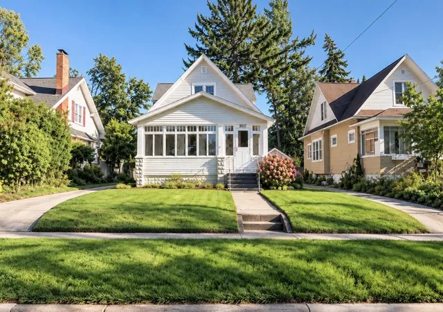 Photo 1 of Single family home for sale at 1287 Palmer Ave, Muskegon, MI 49441 | MLS# 71026053291 | Listing updated on 2026-10-22