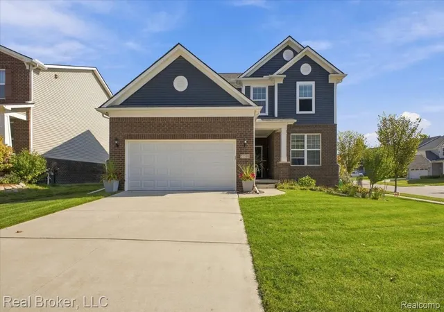 Photo 1 of Sale Pending at 21186 Calabrese Dr, South Lyon, MI 48178 | MLS# 20261081127 | Listing updated on 2026-10-12