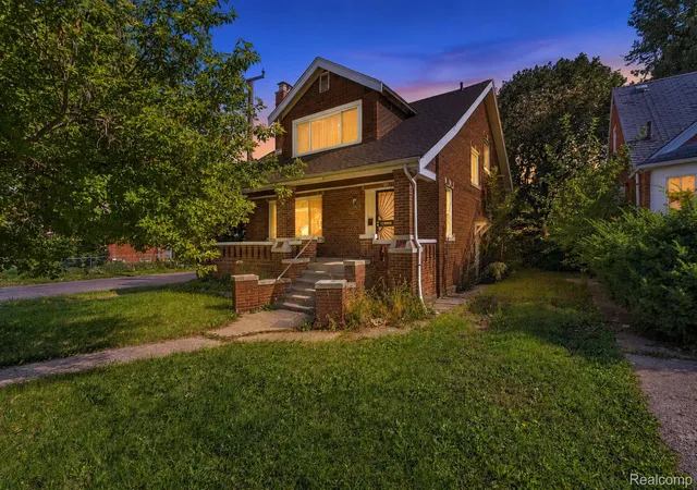 Photo 1 of Single family home for sale at 18716 Westphalia St, Detroit, MI 48205 | MLS# 20261081151 | Listing updated on 2026-10-08