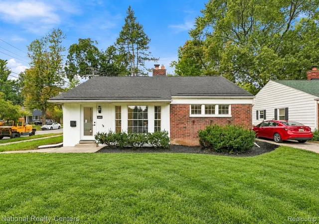 Photo 1 of Single family home for sale at 2403 Crooks Rd, Royal Oak, MI 48073 | MLS# 20261081158 | Listing updated on 2026-10-10
