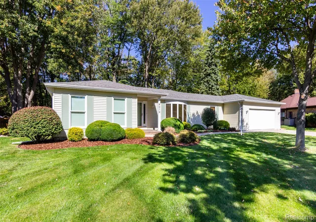Photo 1 of Sale Pending at 8070 Gandy Ct, Grosse Ile, MI 48138 | MLS# 20261081160 | Listing updated on 2026-10-12