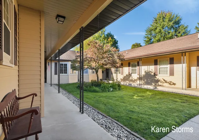 Listing Photo 2 - Condo for sale in building located at 7388 Pine Grv Dr, Jenison, MI 49428