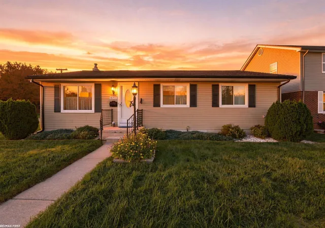 Photo 1 of Single family home for sale at 16711 College Blvd, Fraser, MI 48026 | MLS# 58050224084 | Listing updated on 2026-10-13