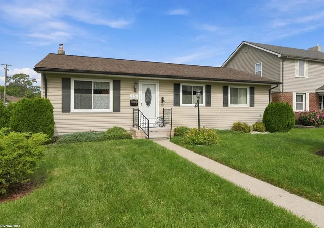 Photo 2 of Single family home for sale at 16711 College Blvd, Fraser, MI 48026 | MLS# 58050224084 | Listing updated on 2026-10-13