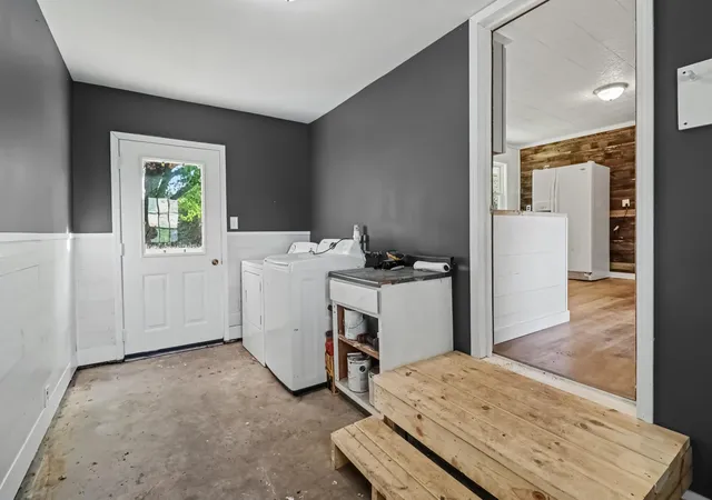 Photo 3 of Single family home for sale at 4292 N Stiles Rd, Scottville, MI 49454 | MLS# 67026053338 | Listing updated on 2026-10-13