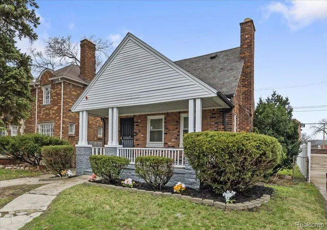 Photo 3 of Single family home for sale at 18061 Kentucky St, Detroit, MI 48221 | MLS# 20261081191 | Listing updated on 2026-10-08