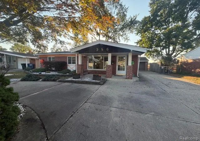 Photo 1 of Single family home for sale at 356 S Christine St, Westland, MI 48186 | MLS# 20261081200 | Listing updated on 2026-10-12