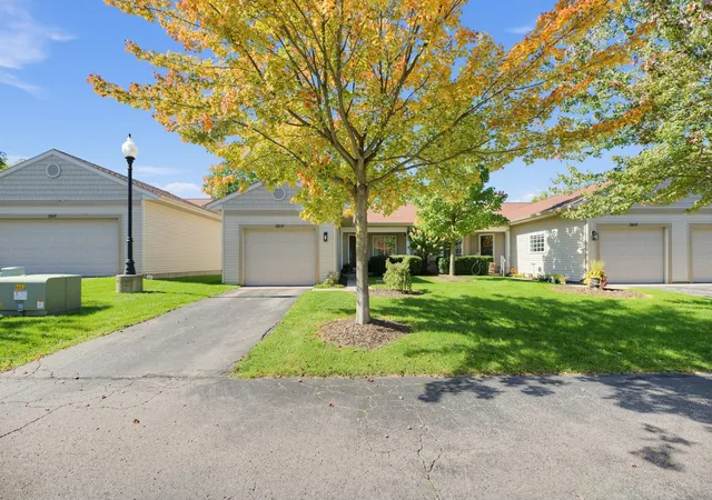 Photo 3 of Condo for sale at 2615 Cascade Pl Dr SE, Grand Rapids, MI 49546 | MLS# 65026053357 | Listing updated on 2026-10-26