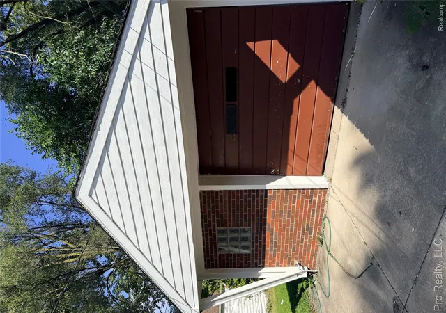 Photo 2 of Single family home for sale at 18288 Glastonbury Rd, Detroit, MI 48219 | MLS# 20261081242 | Listing updated on 2026-10-09