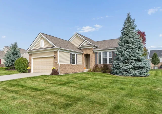 Photo 1 of Condo for sale at 6195 Shadow Crk Ln, Grand Blanc, MI 48439 | MLS# 5050224100 | Listing updated on 2026-10-07