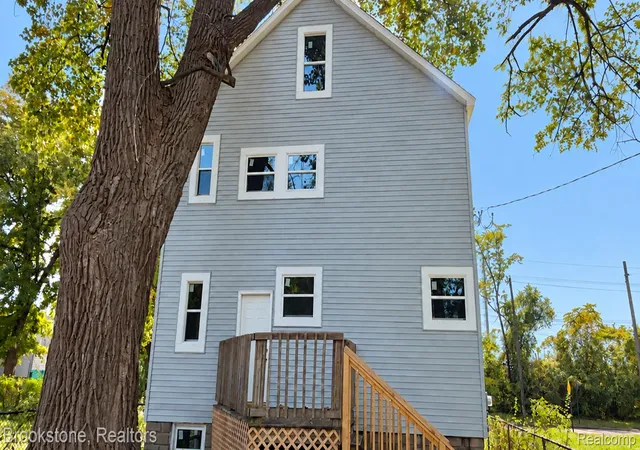 Photo 3 of Multi family home for sale at 9026 Thaddeus St, Detroit, MI 48209 | MLS# 20261081258 | Listing updated on 2026-10-10