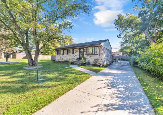 Photo 1 of Single family home for sale at 14325 Bailey St, Taylor, MI 48180 | MLS# 20261081268 | Listing updated on 2026-10-17