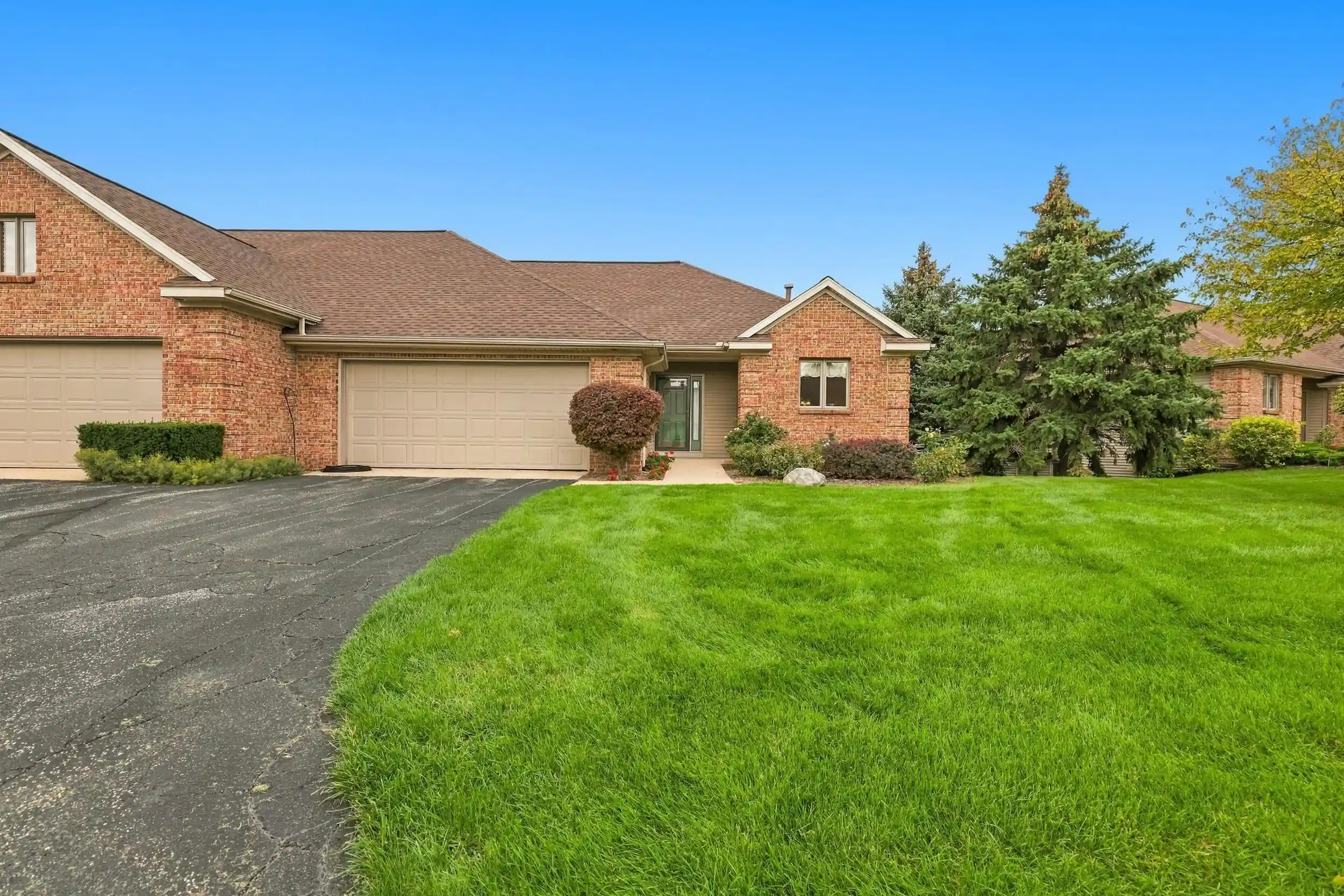 Listing Photo 1 - Condo for sale in 6365 Mansfield Ct located at 6365 Mansfield Ct, Hudsonville, MI 49426 - Unit 6365 Mansfield Ct