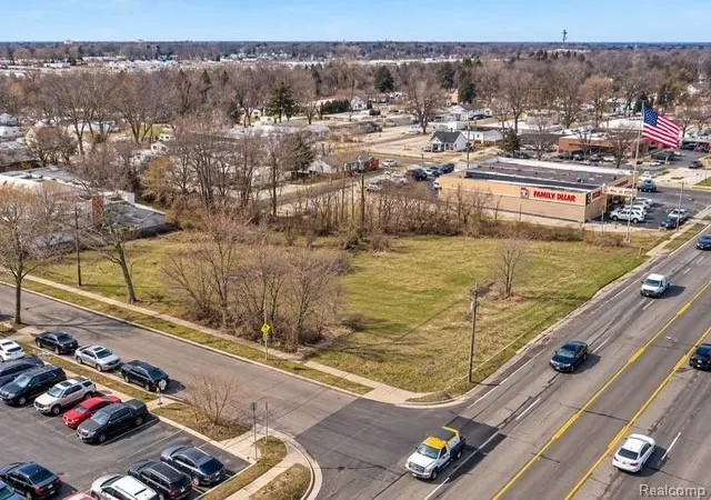Photo 2 of Land for sale at 10854 Allen Rd, Taylor City Wayne, MI 48180 | MLS# 20261081292 | Listing updated on 2026-10-07
